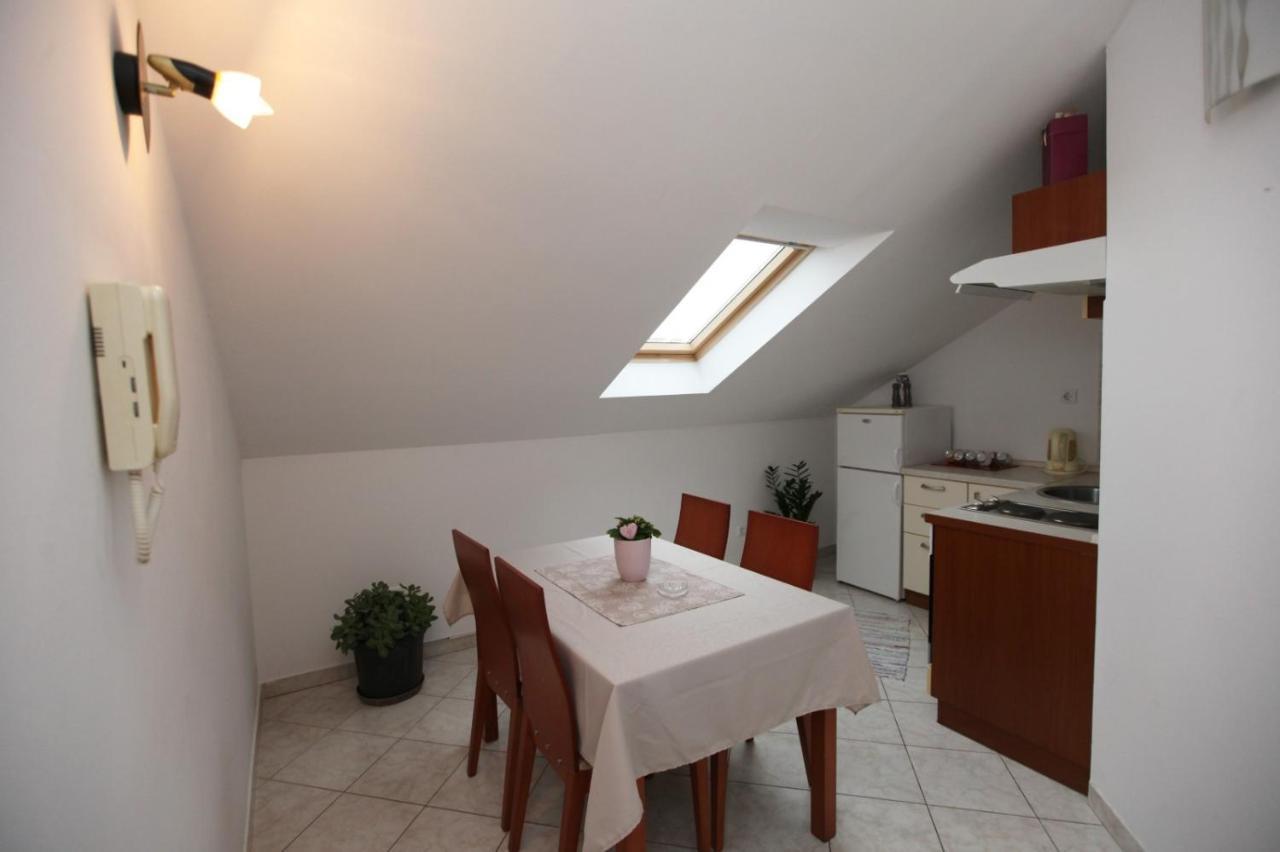 Vanja Apartment Trogir Exterior photo